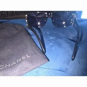 EUC Authentic Vintage Channel Sunglasses Chanel vintage flower Camellia sunglasses | Mercari main image 4